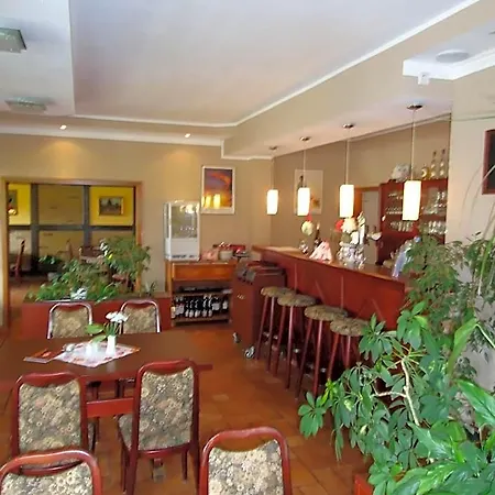 Marianne Und Restaurant Kiek In 3* Plau am See