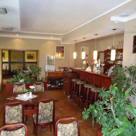 Marianne Und Restaurant Kiek In Otel 3*