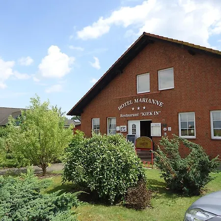 Marianne Und Restaurant Kiek In 3* Plau am See